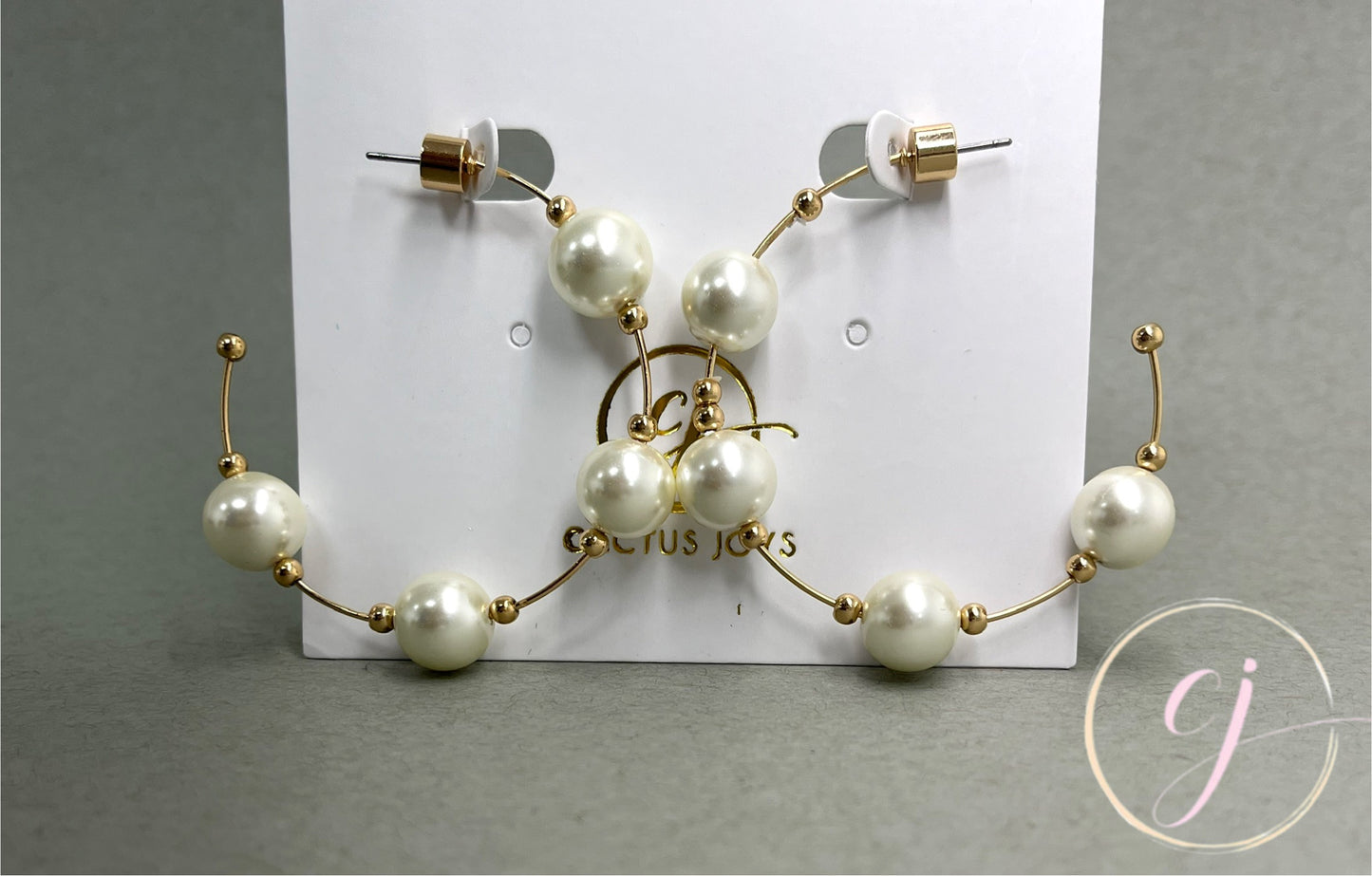Pearl Beaded With Gold Bar Hoop Earrings