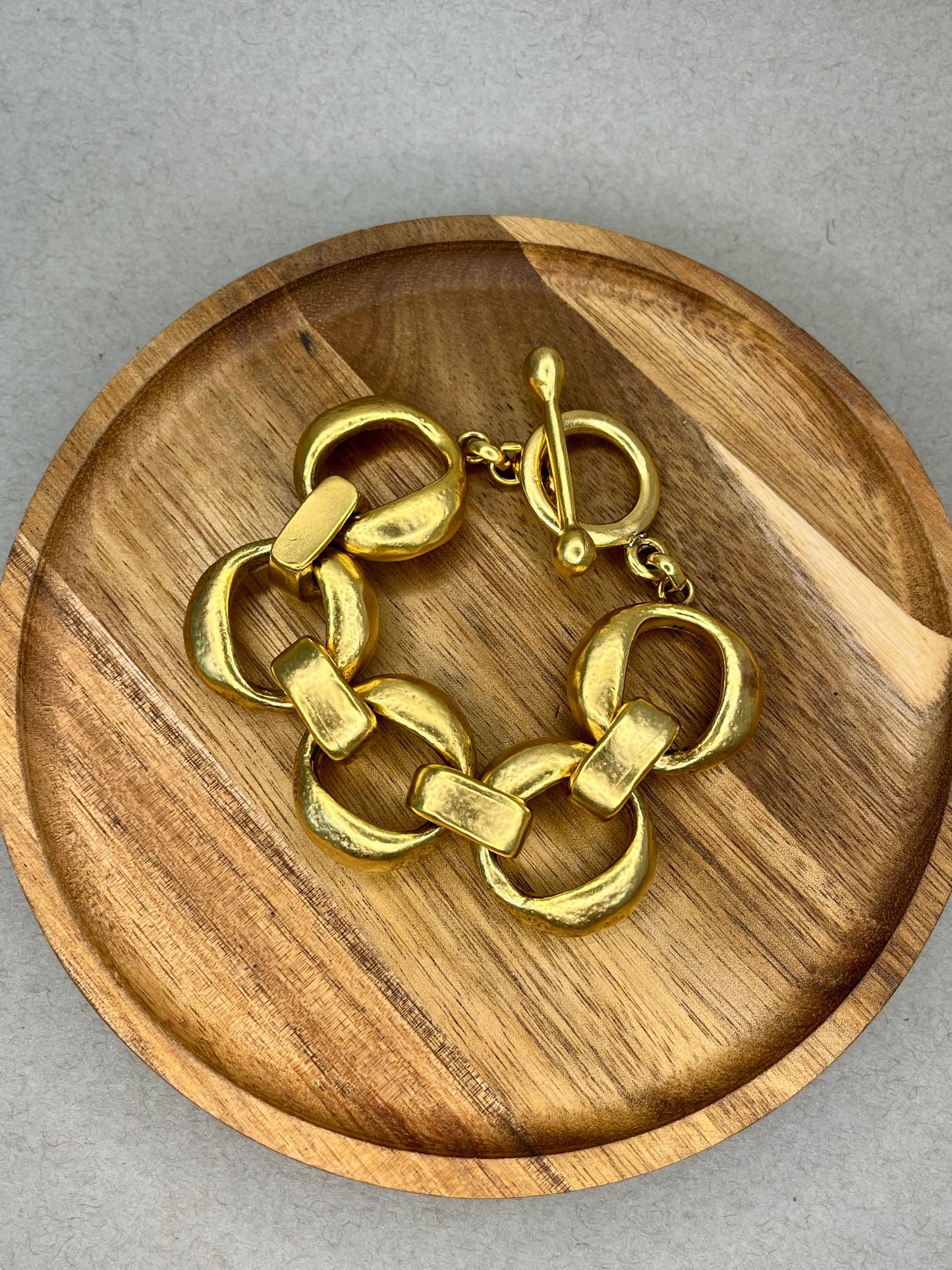Luxe Gold Link Bracelet
