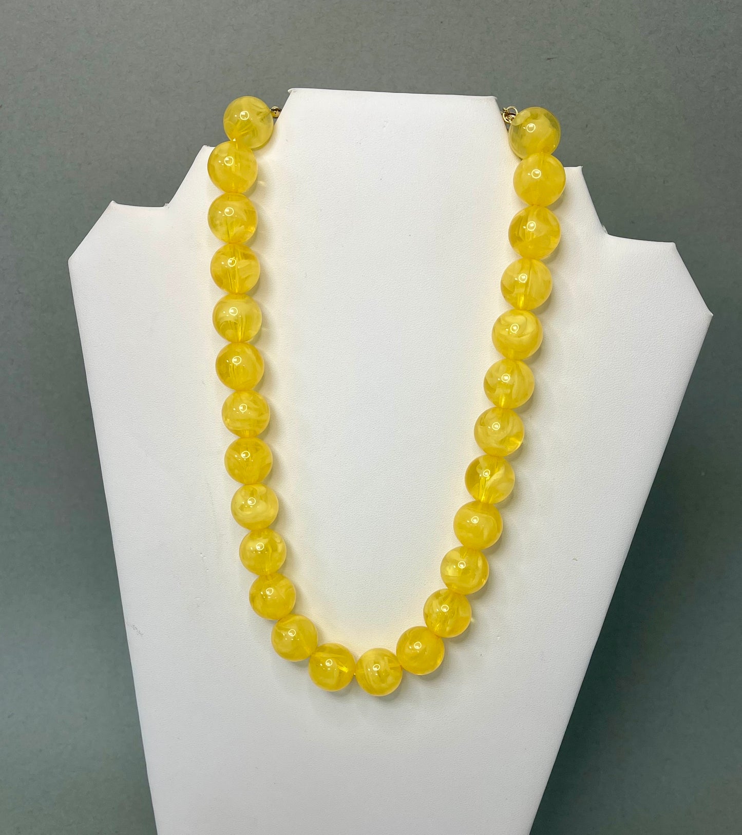 Large Single Color Bead Necklace