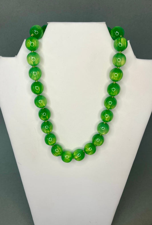 Colored Bead Magnetic Necklace- 7 Colors