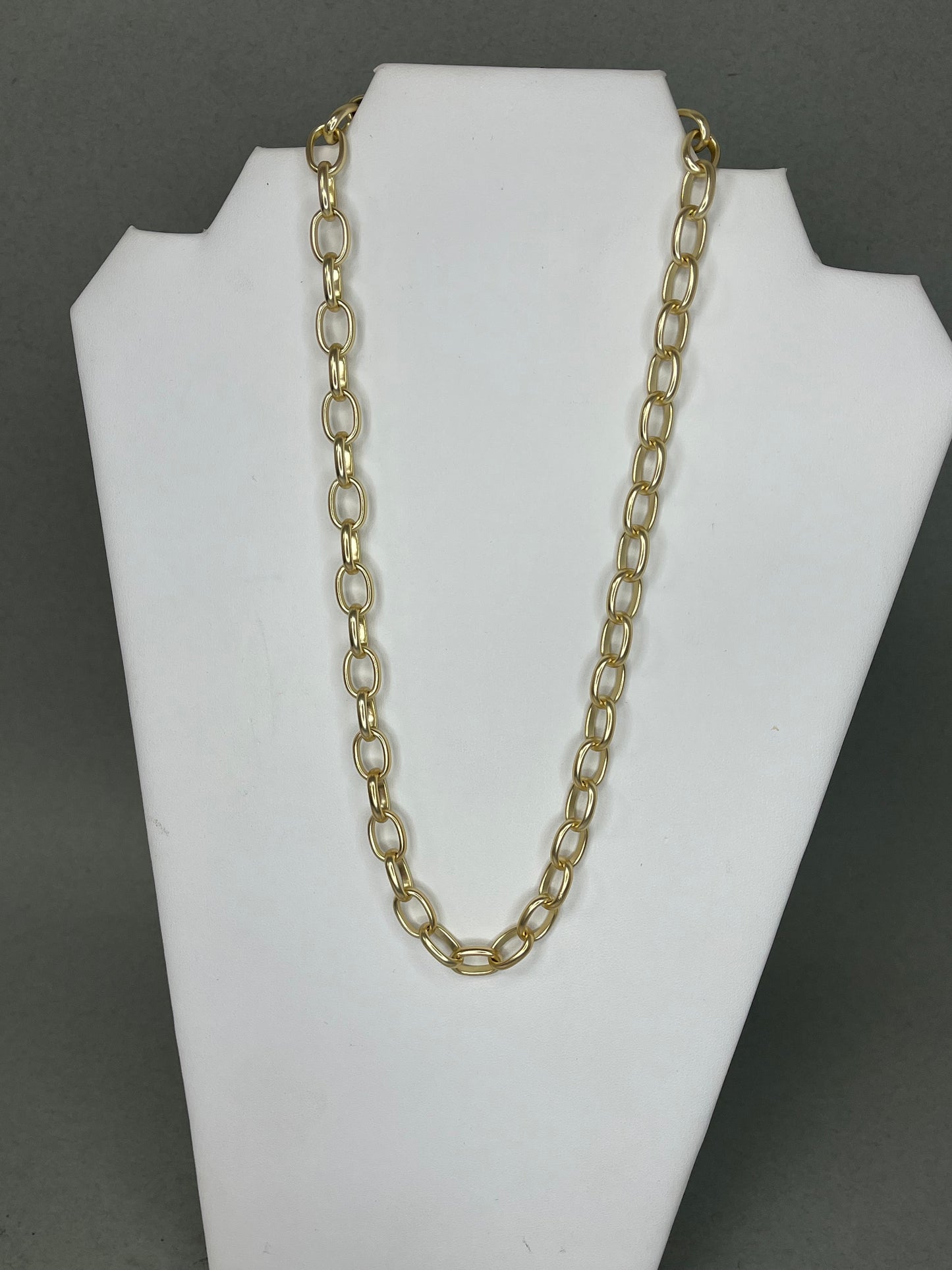 Matte Magnetic Chain- 2 Lengths