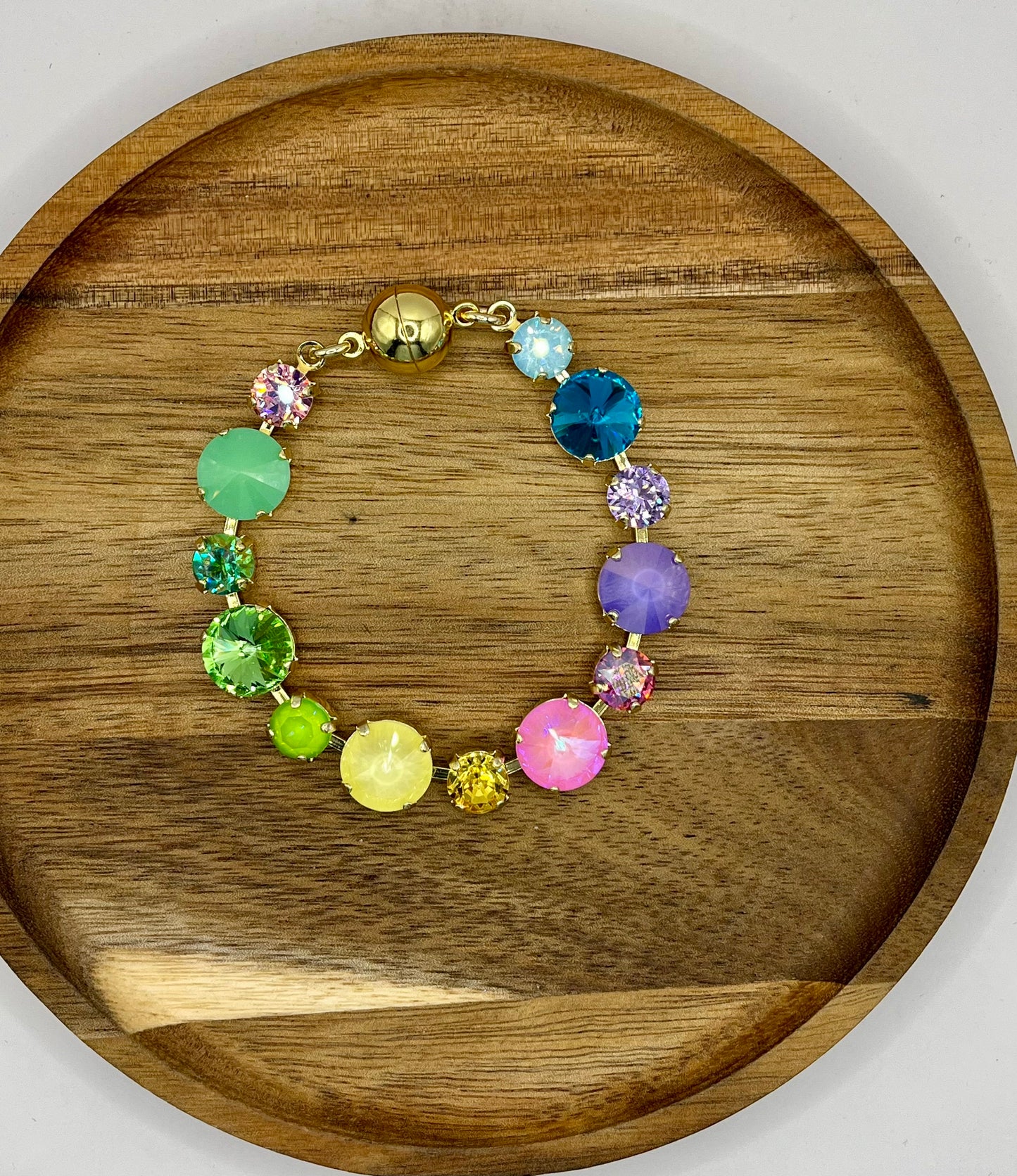 Magnetic Multi Size Crystal Bracelet- 3 colors
