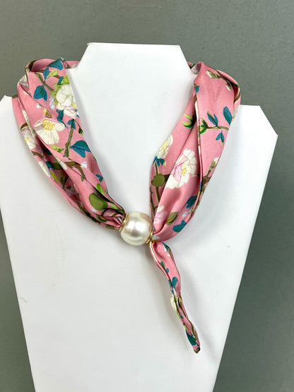 Magnetic Pearl Scarf Necklaces