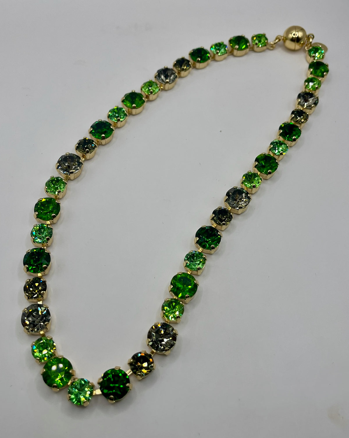 Luxe Magnetic Crystal Necklace- 3 Styles