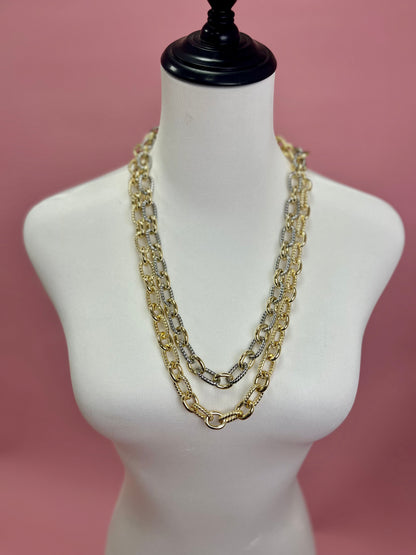Long Textured Link Magnetic Necklace (Two Colors)