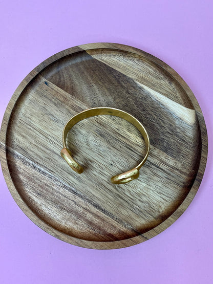 Luxe Hammered Gold Loop Cuff