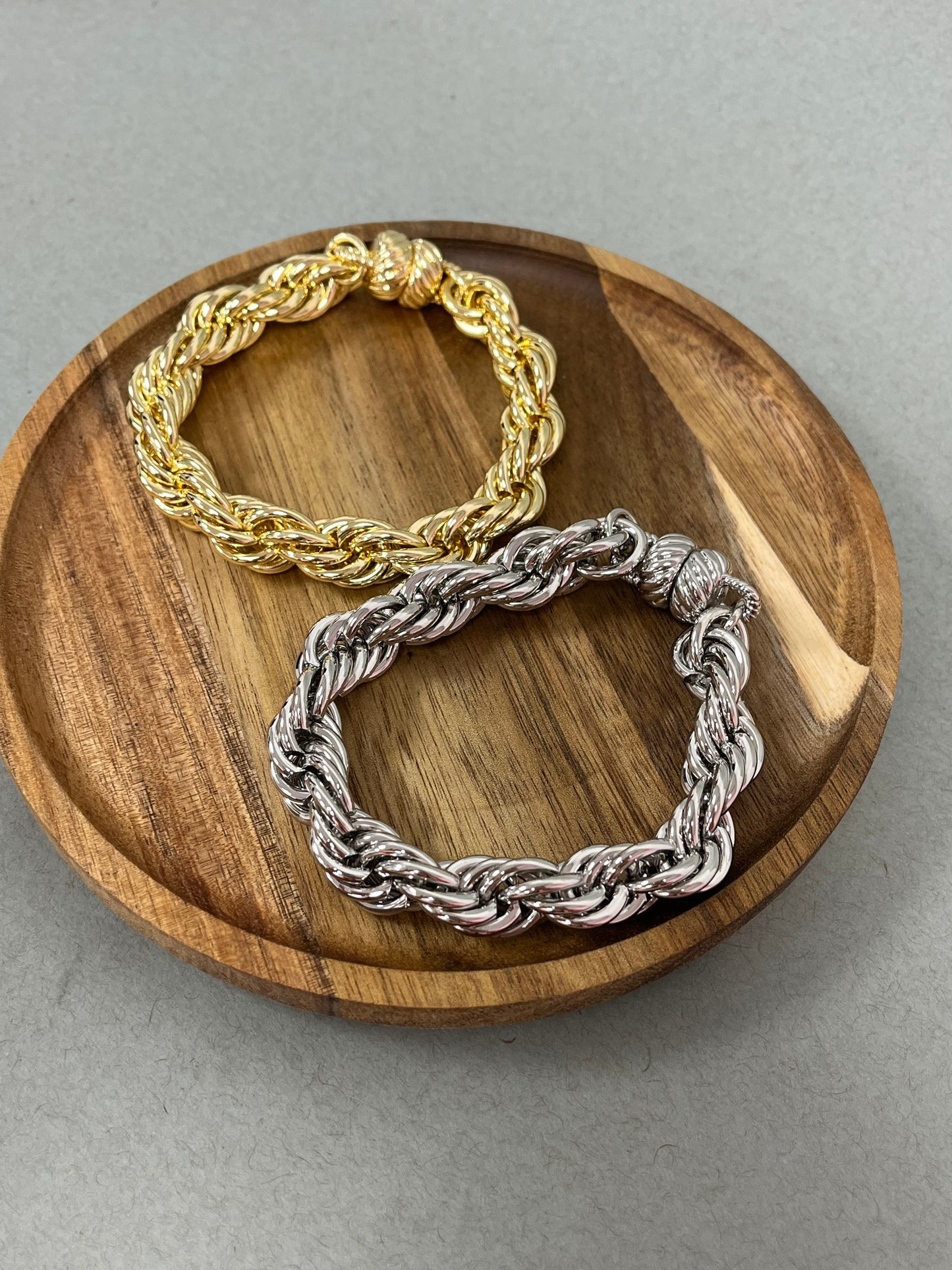 Thick Cable Magnetic Bracelet (Silver and Gold)
