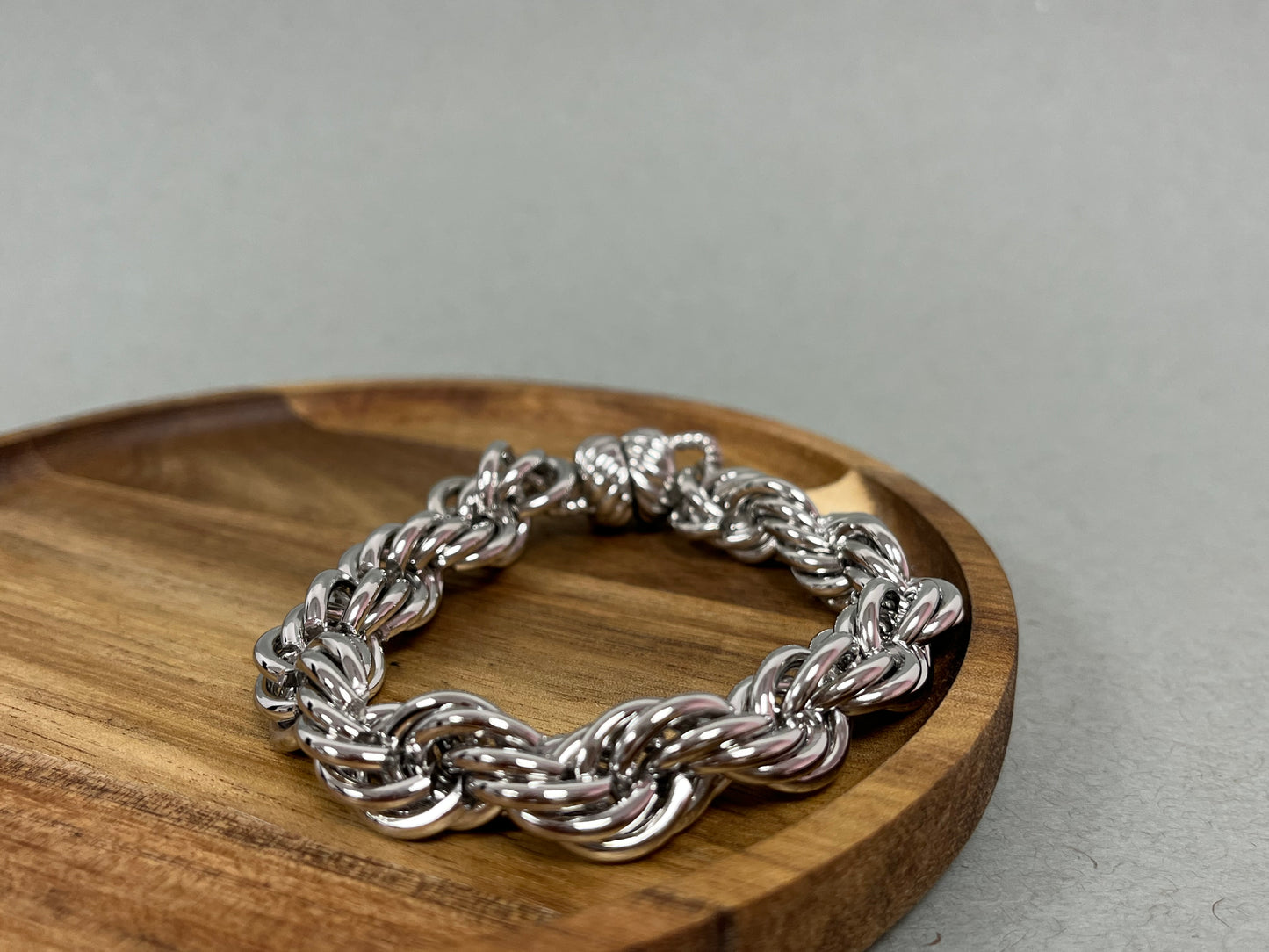 Thick Cable Magnetic Bracelet (Silver and Gold)