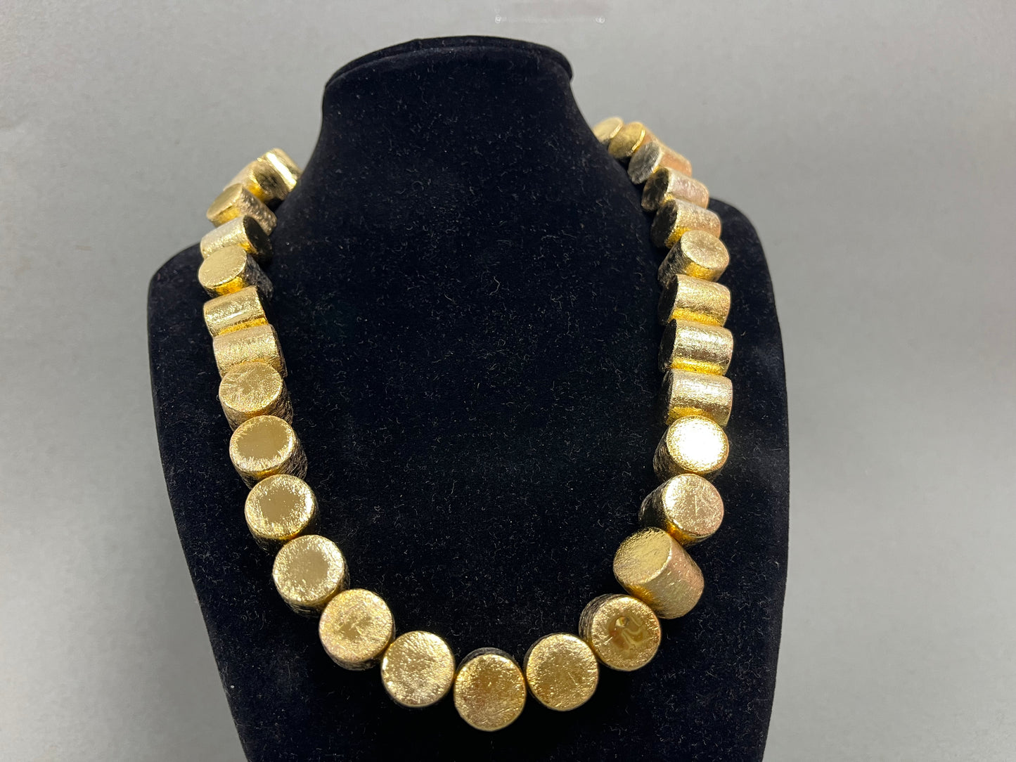Matte Multi Round Necklace (Silver and Gold)
