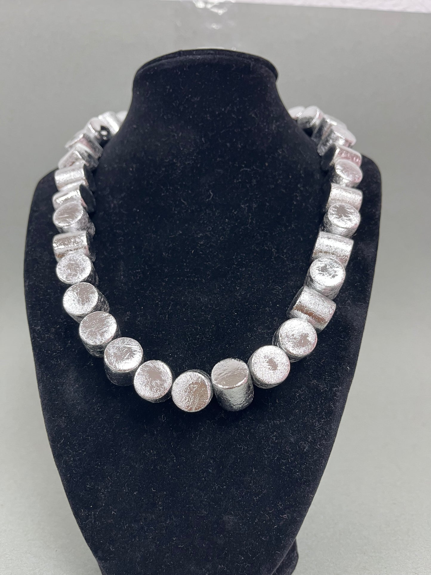 Matte Multi Round Necklace (Silver and Gold)