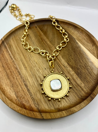 Antique Luxe Starburst Pendant with White Stone Necklace