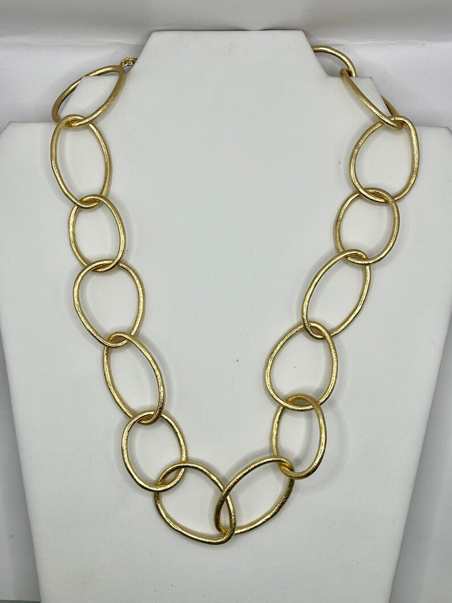 Antique Luxe Large Link Chain Necklace