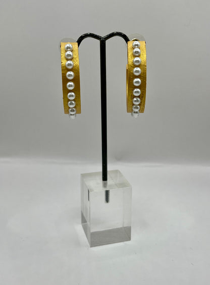 Pearl Studded Wood Hoops