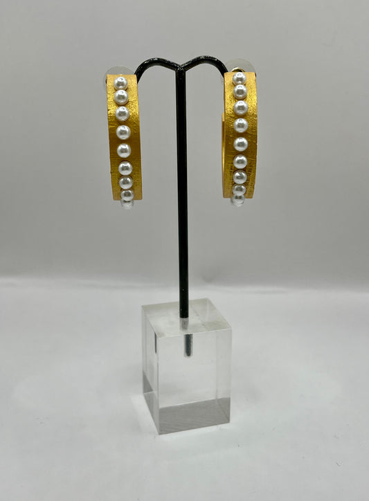 Pearl Studded Wood Hoops