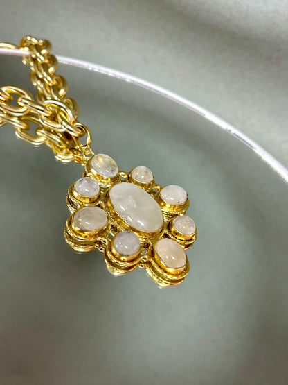 Halo Stone Necklace- 3 colors