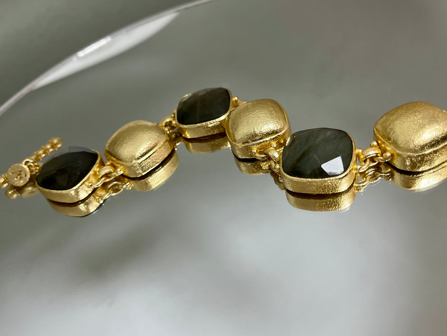 Luxe Noir Bracelet- 4 colors
