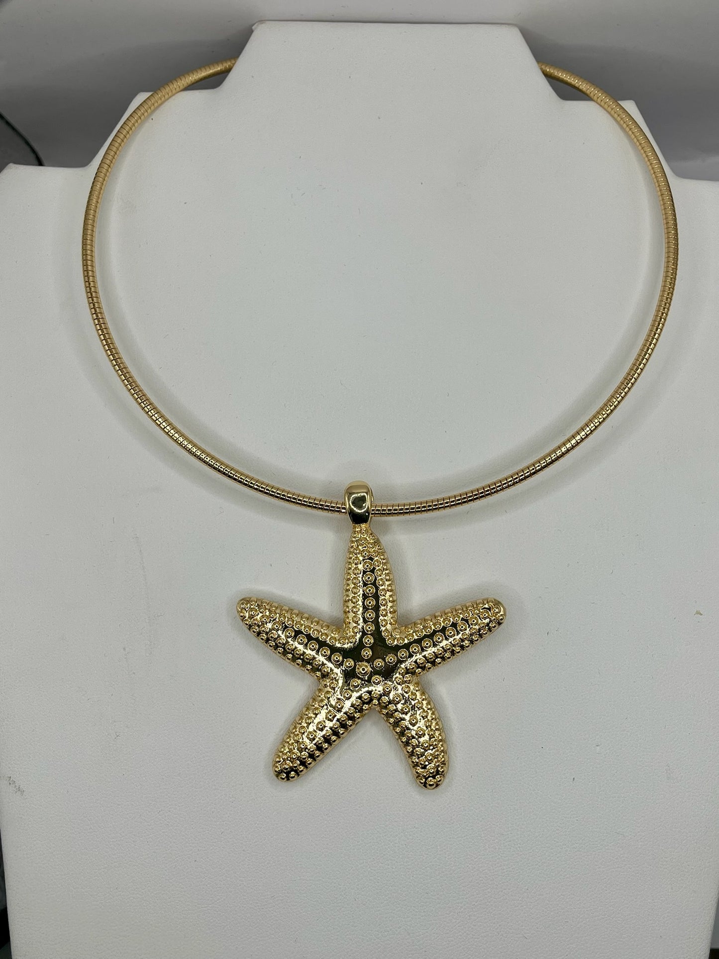 Gold Starfish Necklace