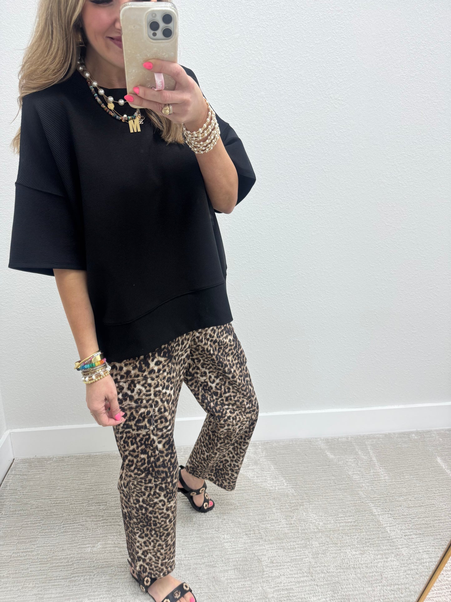 Black Ribbed Band Bottom Half Sleeve Top