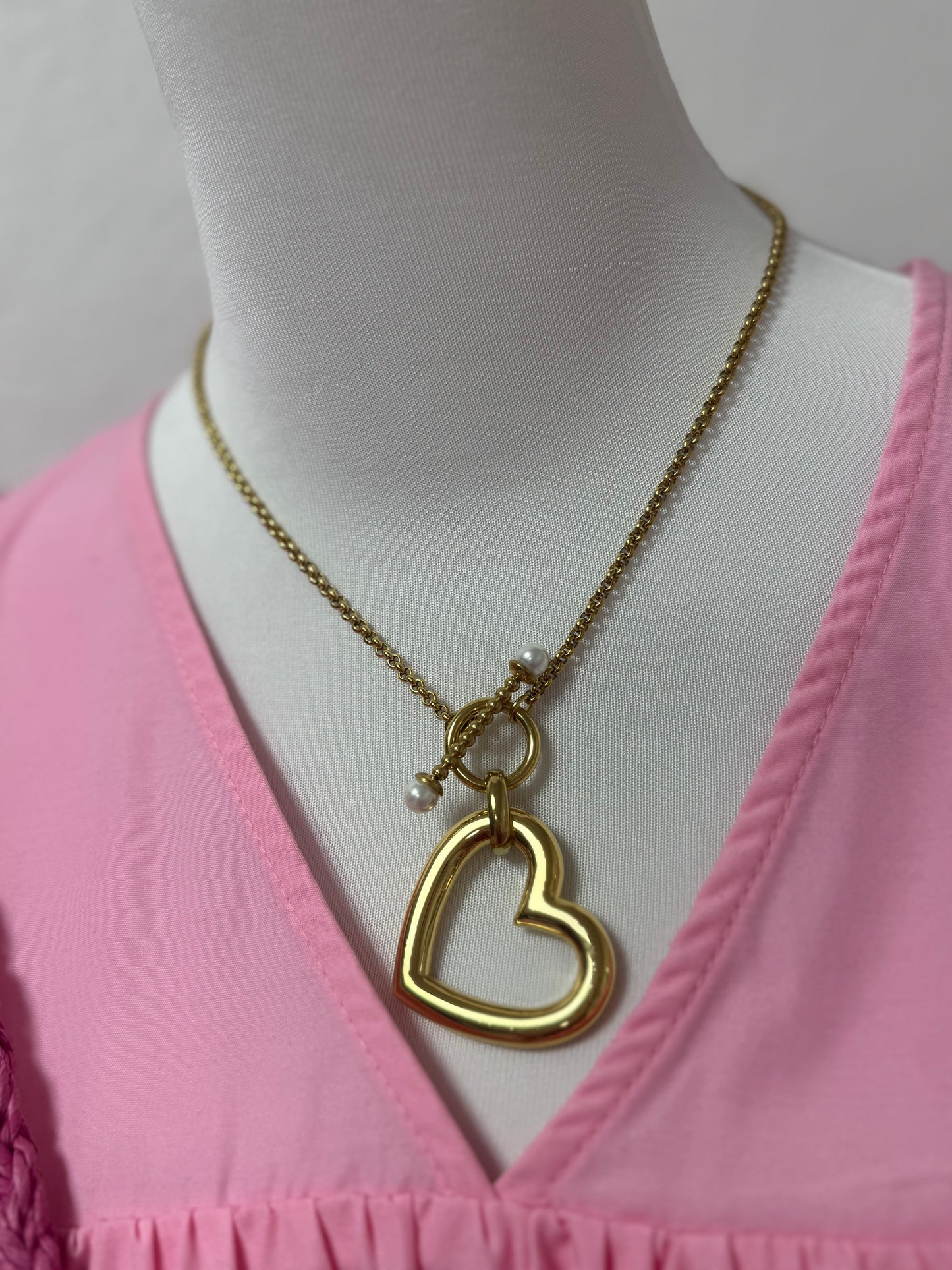 Antique Gold Front Pearl Clasp Heart Necklace