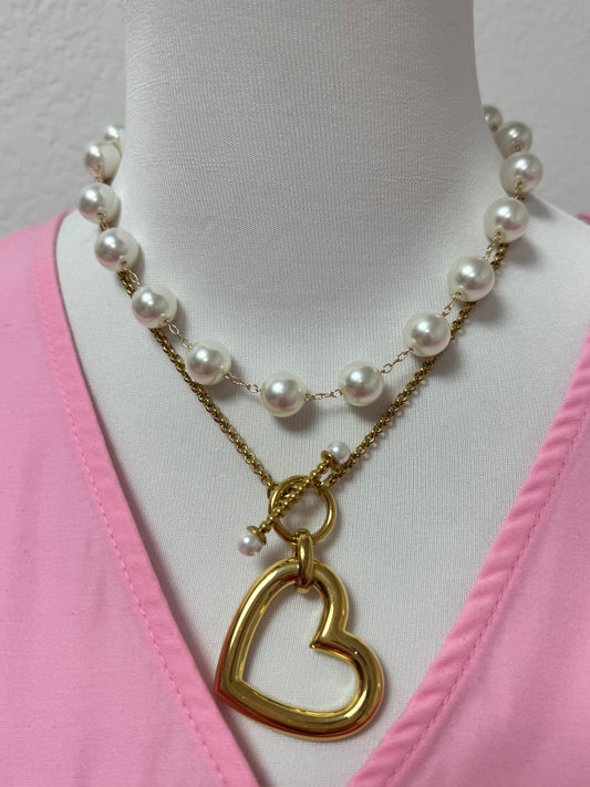 Antique Gold Front Pearl Clasp Heart Necklace