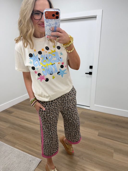 Jesus is King Graphic Tee