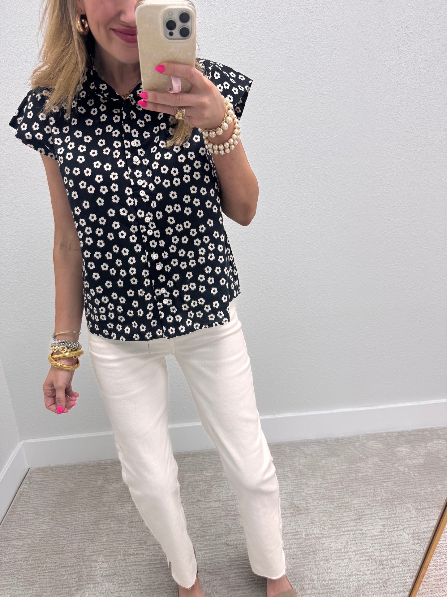 Black and White Flower Button Top