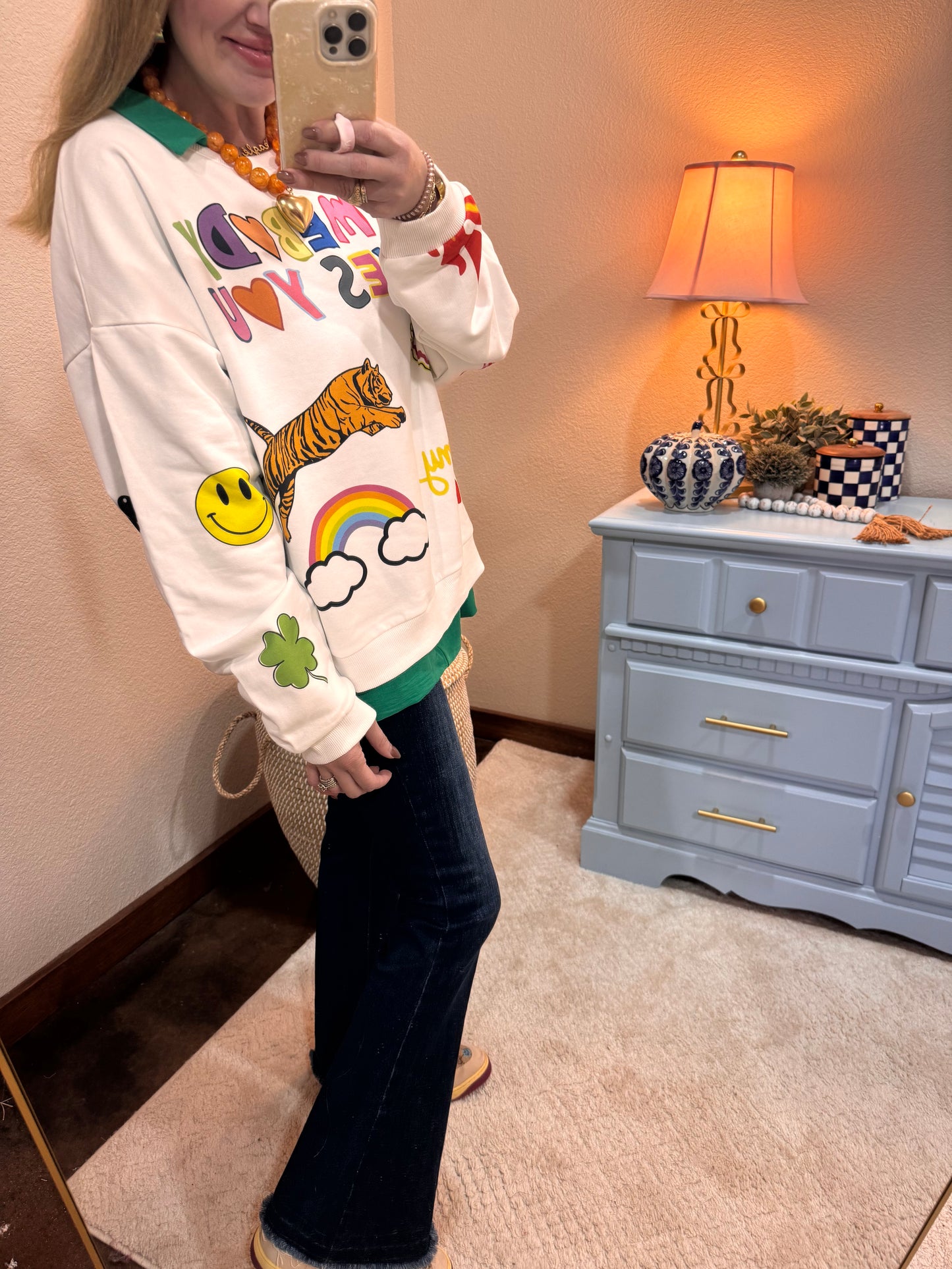 Somebody Loves You Graphic Sweatshirt