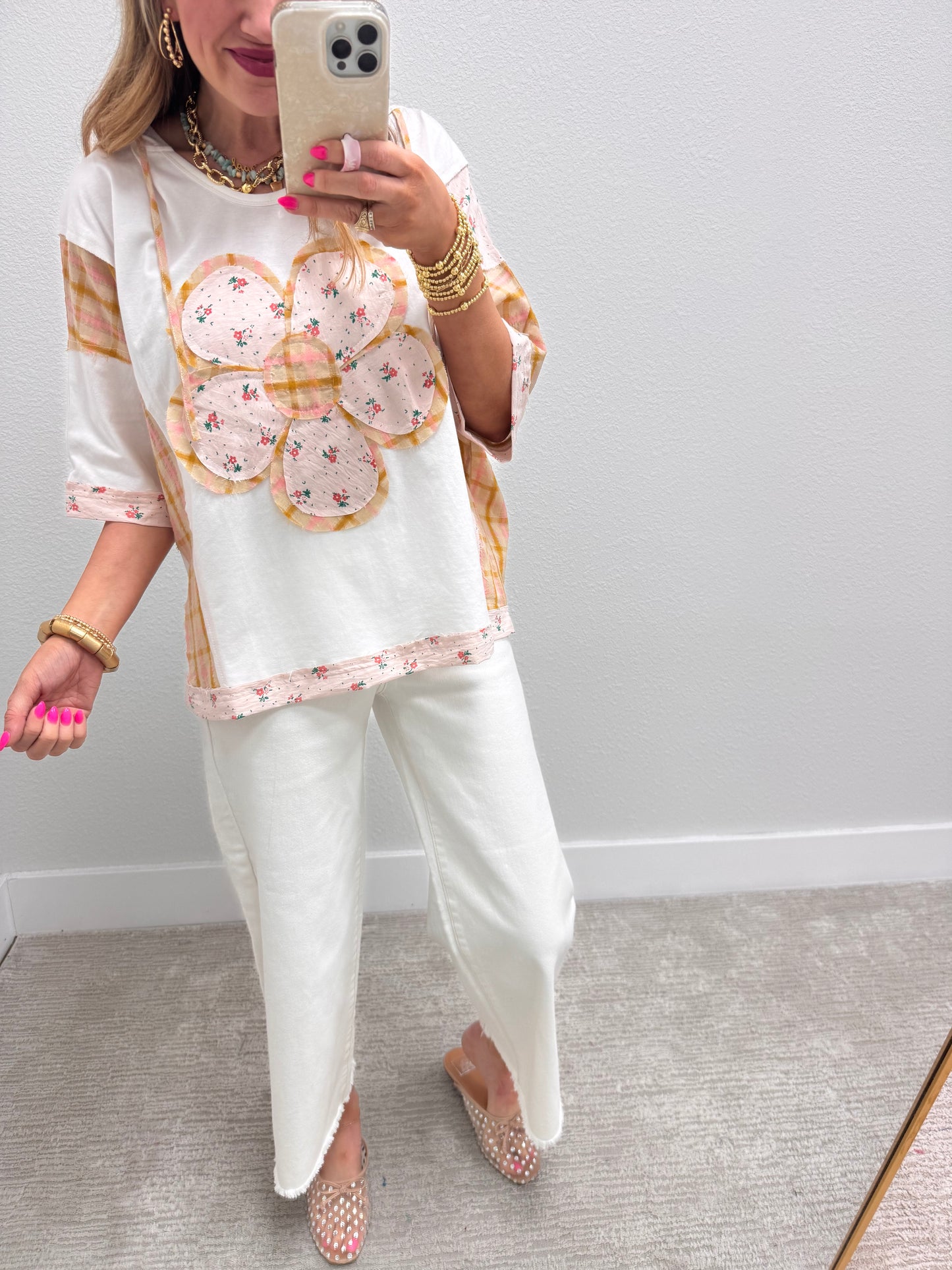 Ivory Floral Patch Short Sleeve Hoodie Top