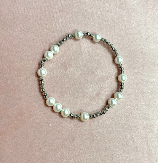 Silver Pearl Bead Bracelet Style B