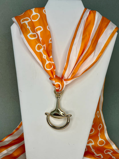 Large Horsebit Scarf Necklace- 3 colors