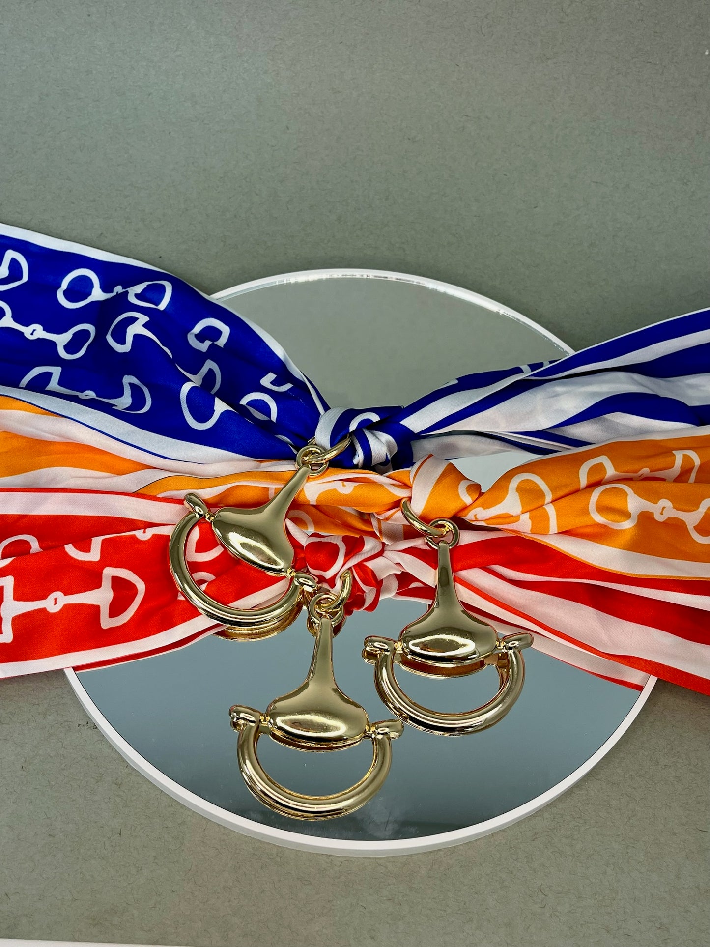 Large Horsebit Scarf Necklace- 3 colors