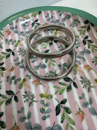 Set of 2 Silver Bangle Bracelets