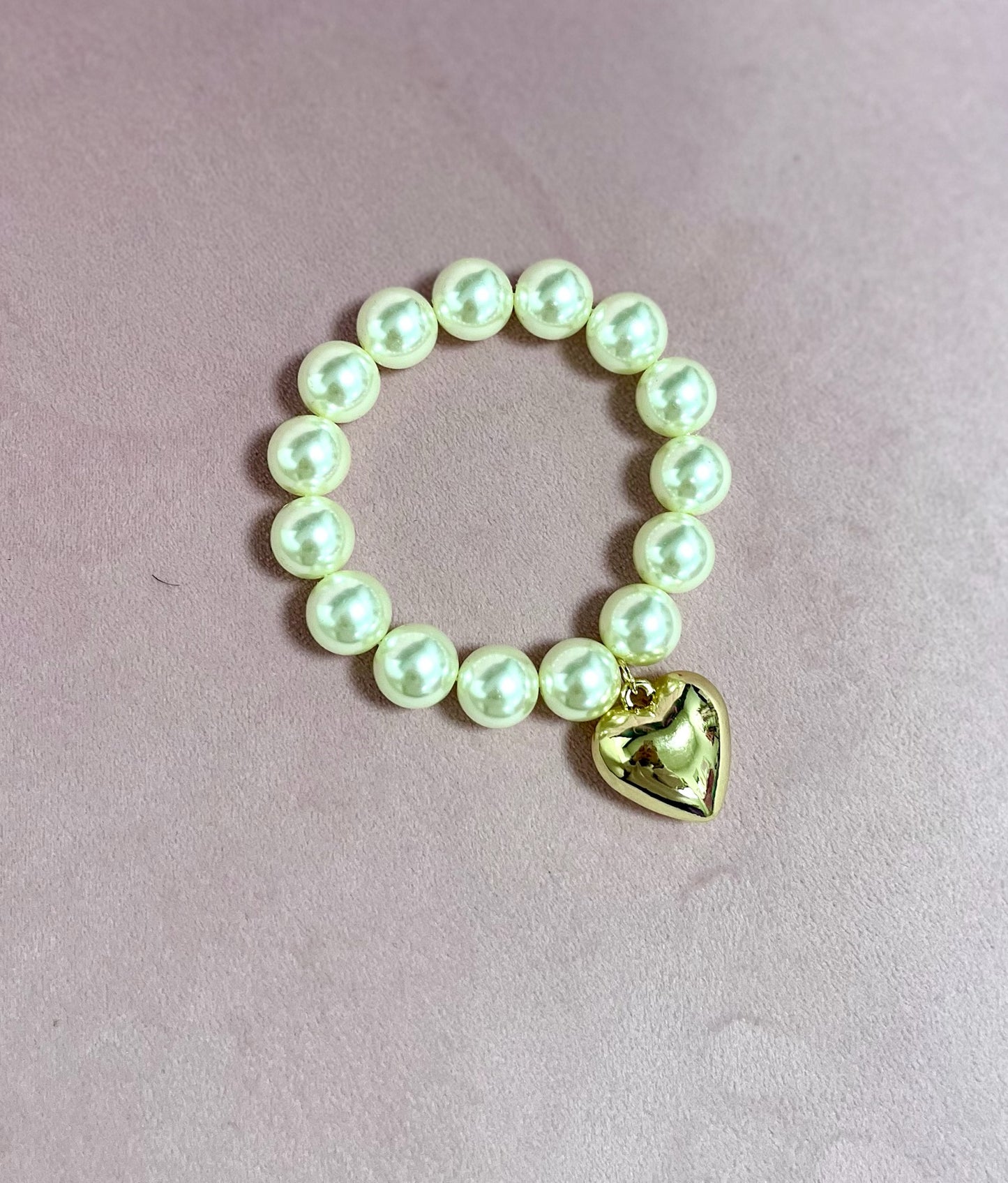 IP41 Pearl Stretchy Heart Dangle Bracelet