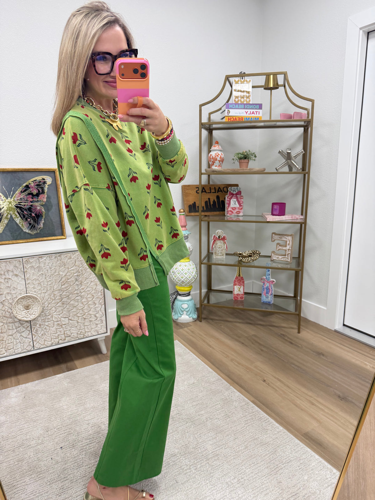 Green Flower Print Split Hem Pullover Top