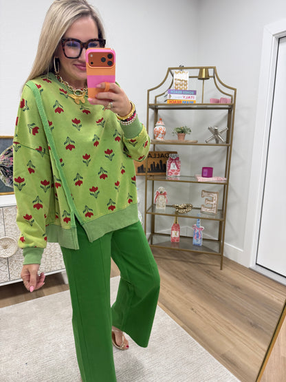 Green Flower Print Split Hem Pullover Top