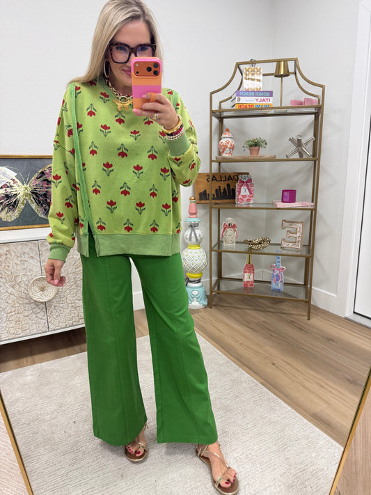 Green Flower Print Split Hem Pullover Top