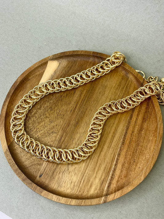 Gold Oval Chain necklace