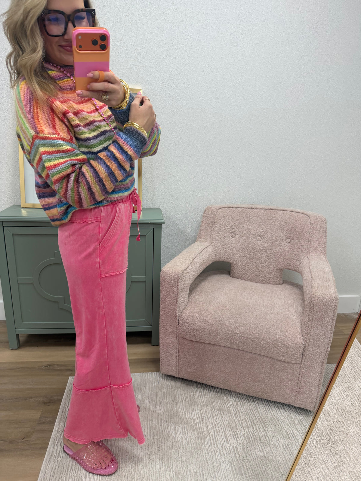 Fuchsia Exposed-seam Flare Hem Pants With Pockets