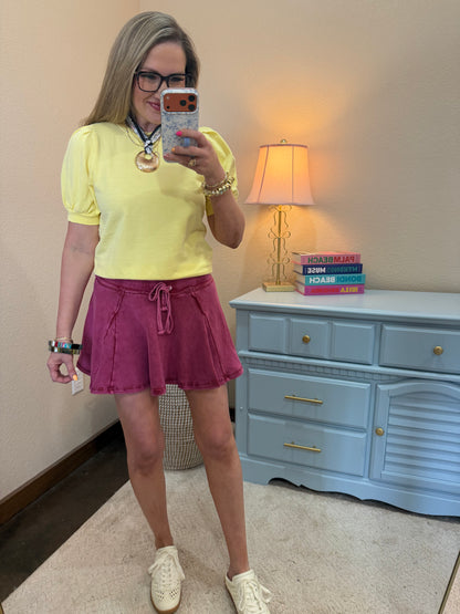 Yellow Puff Sleeve V-stitch Crew Neck Top