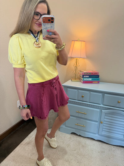 Yellow Puff Sleeve V-stitch Crew Neck Top