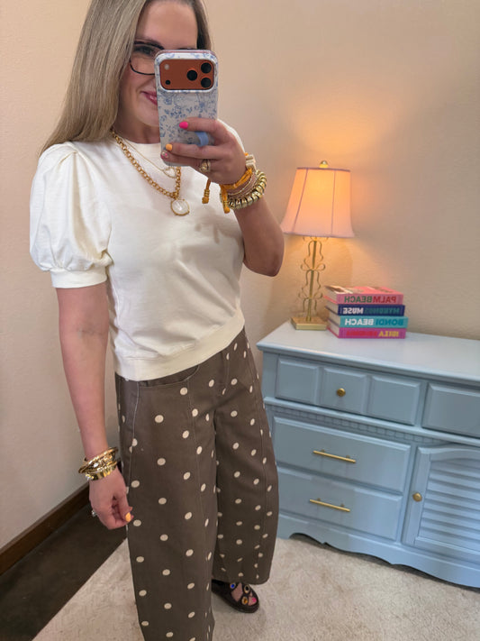 Cream Puff Sleeve V-stitch Crew Neck Top