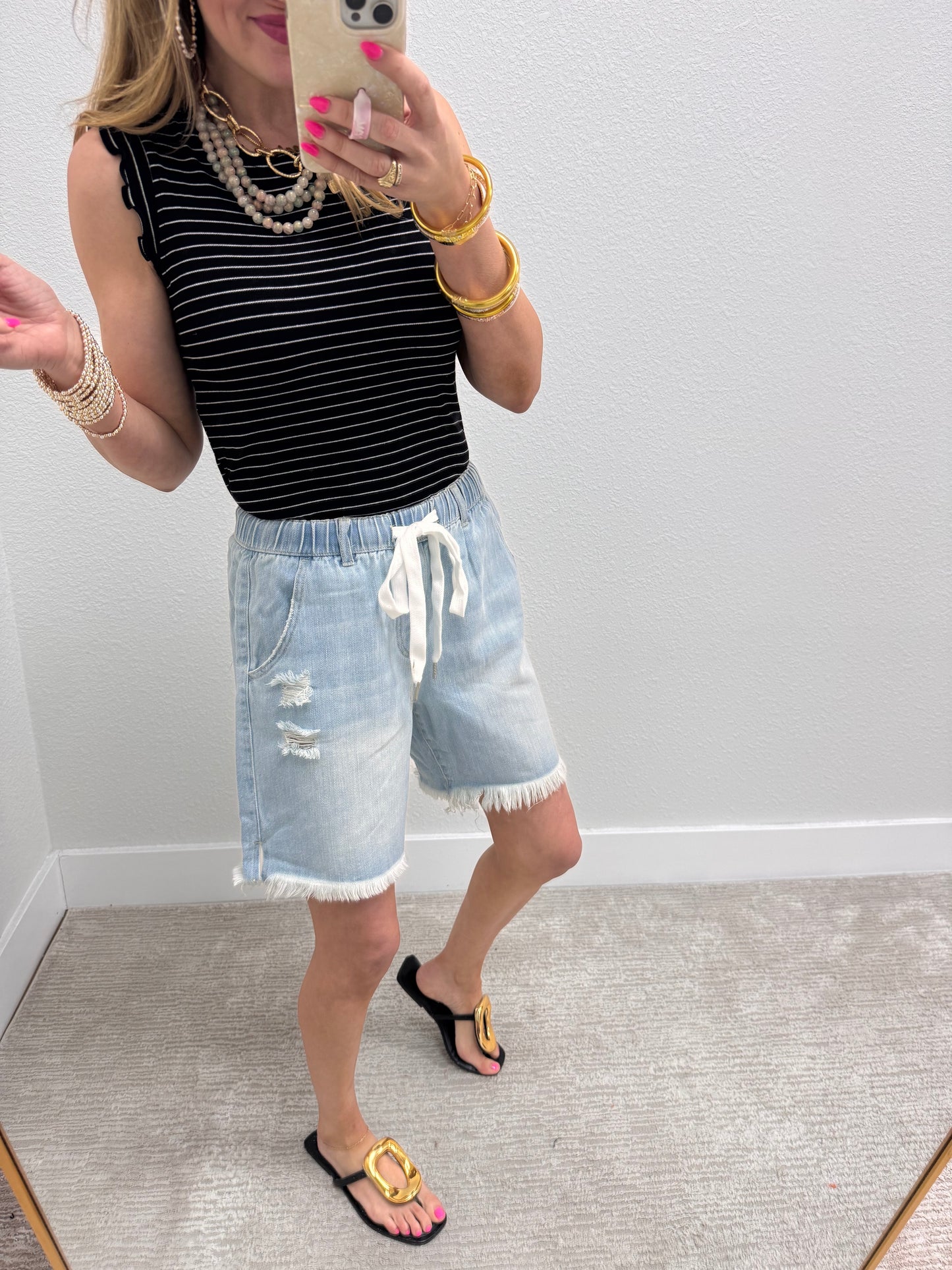 Risen Drawstring Boyfriend Shorts