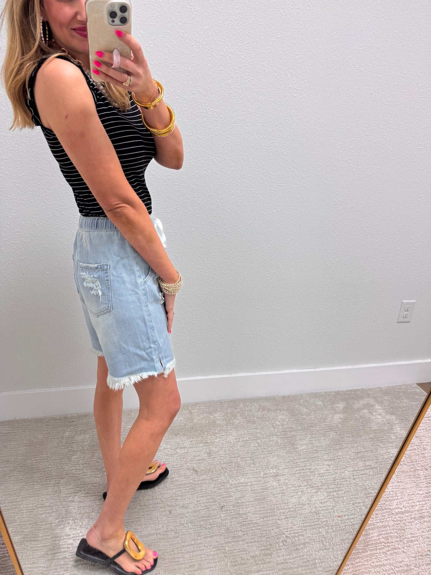 Risen Drawstring Boyfriend Shorts