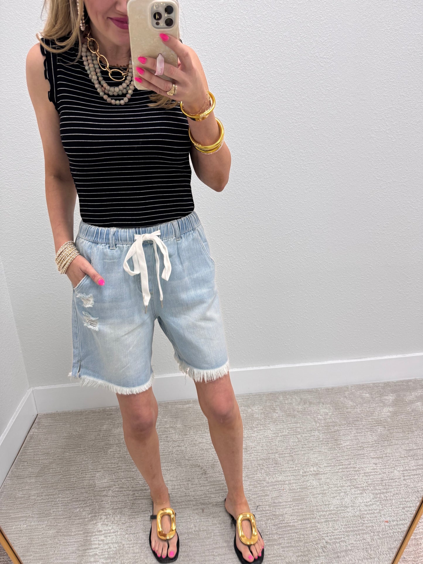 Risen Drawstring Boyfriend Shorts