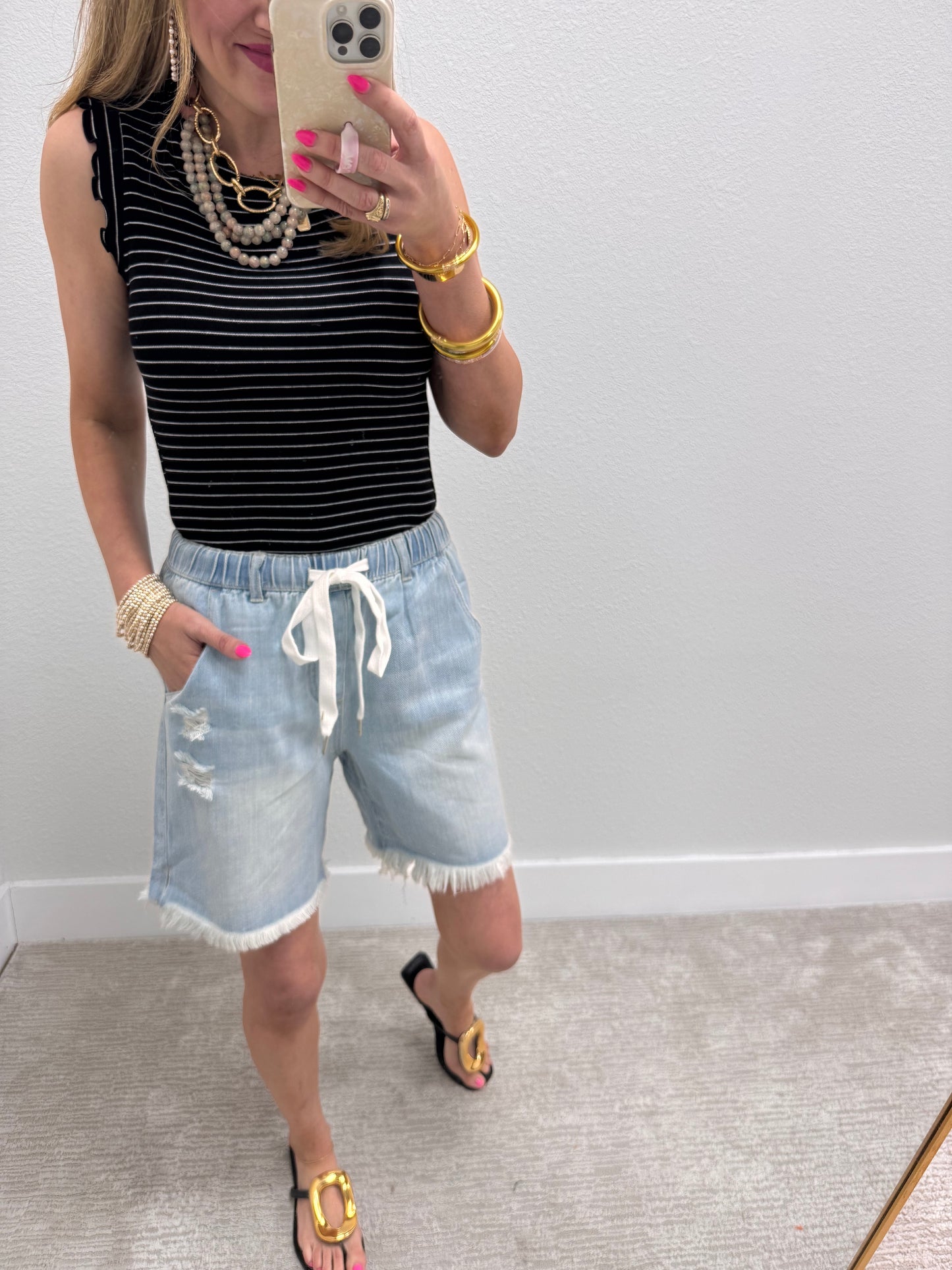 Risen Drawstring Boyfriend Shorts