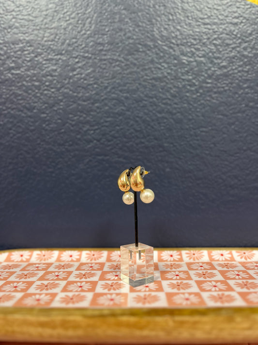 IP32 Teardrop Earring with Pearl Ball (Gold & Silver)