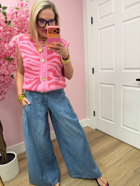 Pleated Seam Detail Wide-Leg Denim Pant
