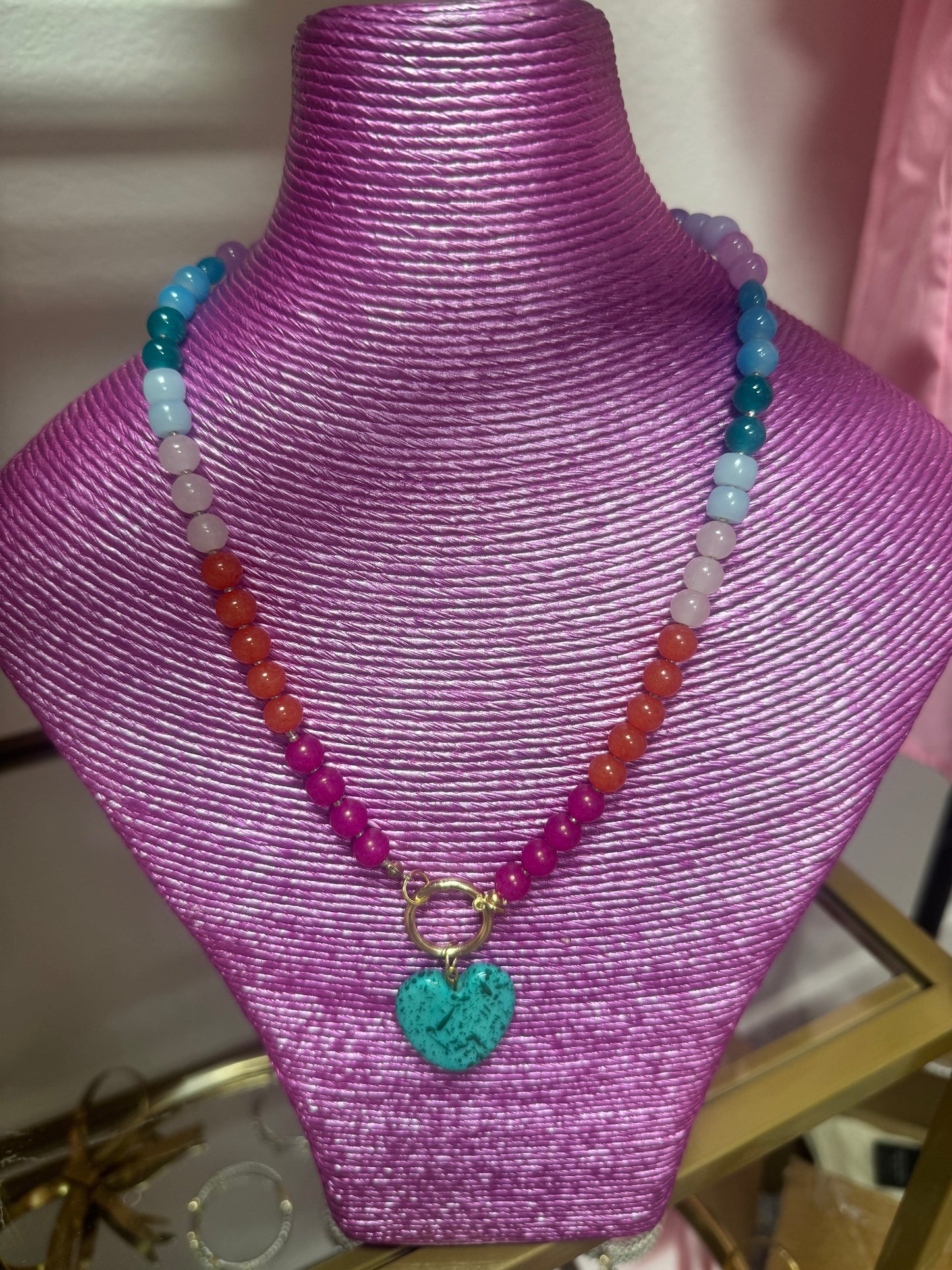 Colored Bead With Colored Heart Necklace (2 colors)