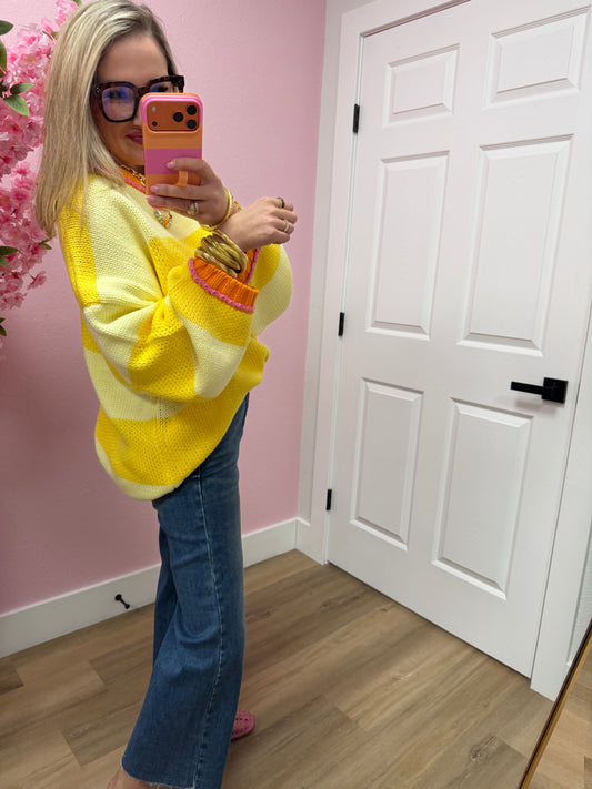 Lemon & Yellow Combo Beach Ball Chic Pullover