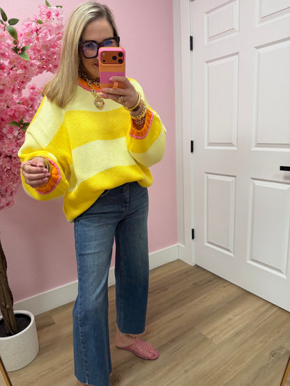Lemon & Yellow Combo Beach Ball Chic Pullover